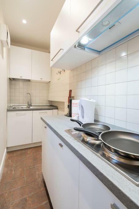 Scala Via Borgo Pinti Apartment Florence
