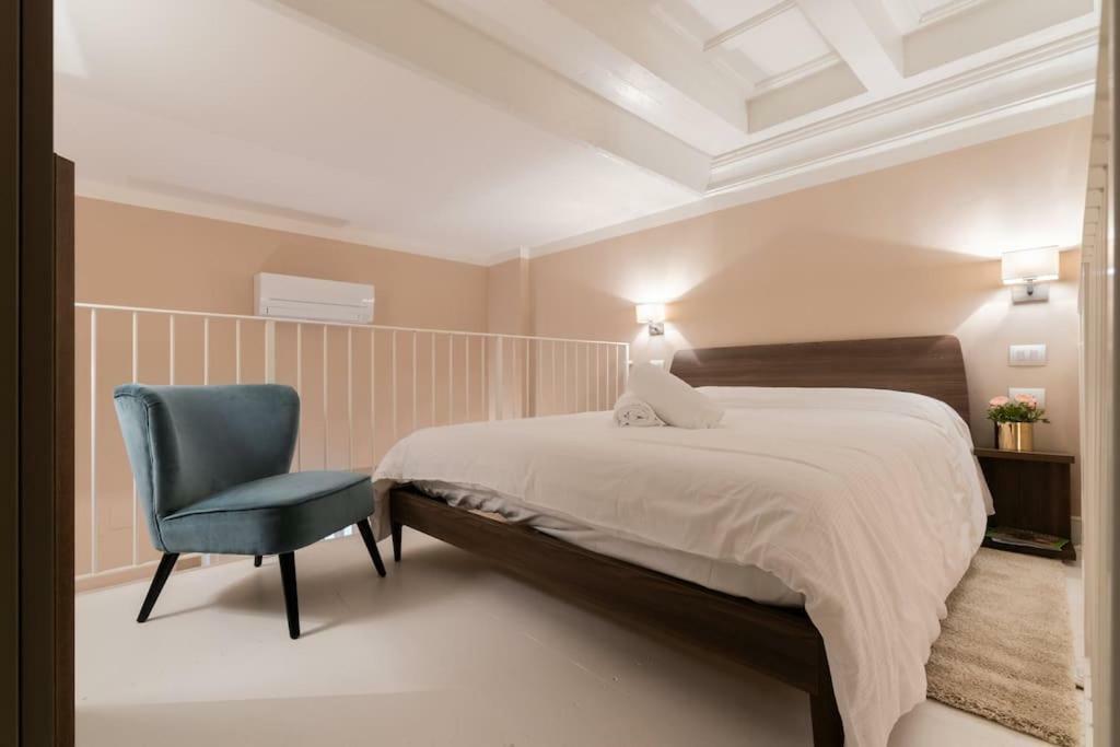 Apartment Scala Via Borgo Pinti